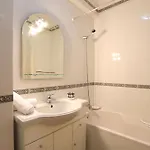 شقة Aleluia's